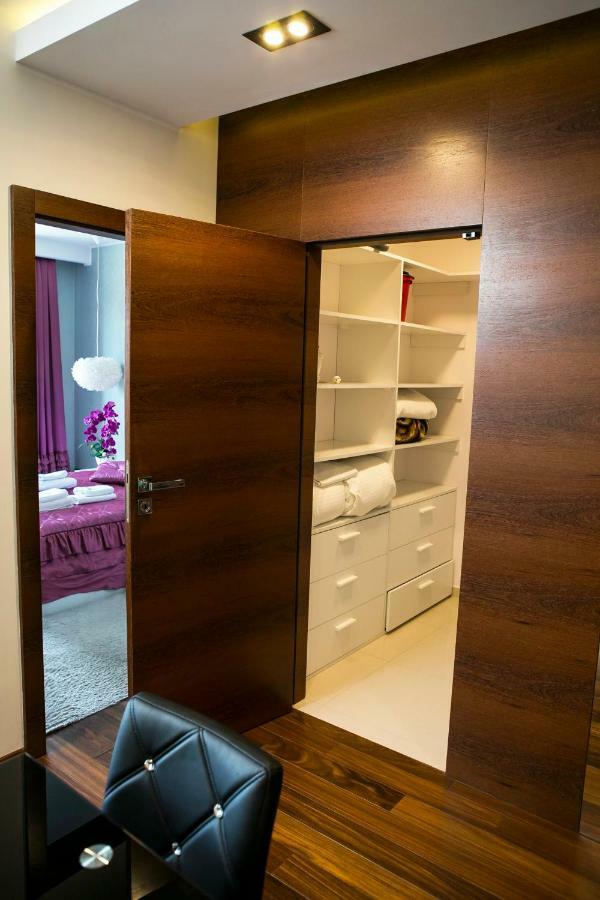 Ferienwohnung Apartament Amber Centrum z basenem Danzig Exterior foto